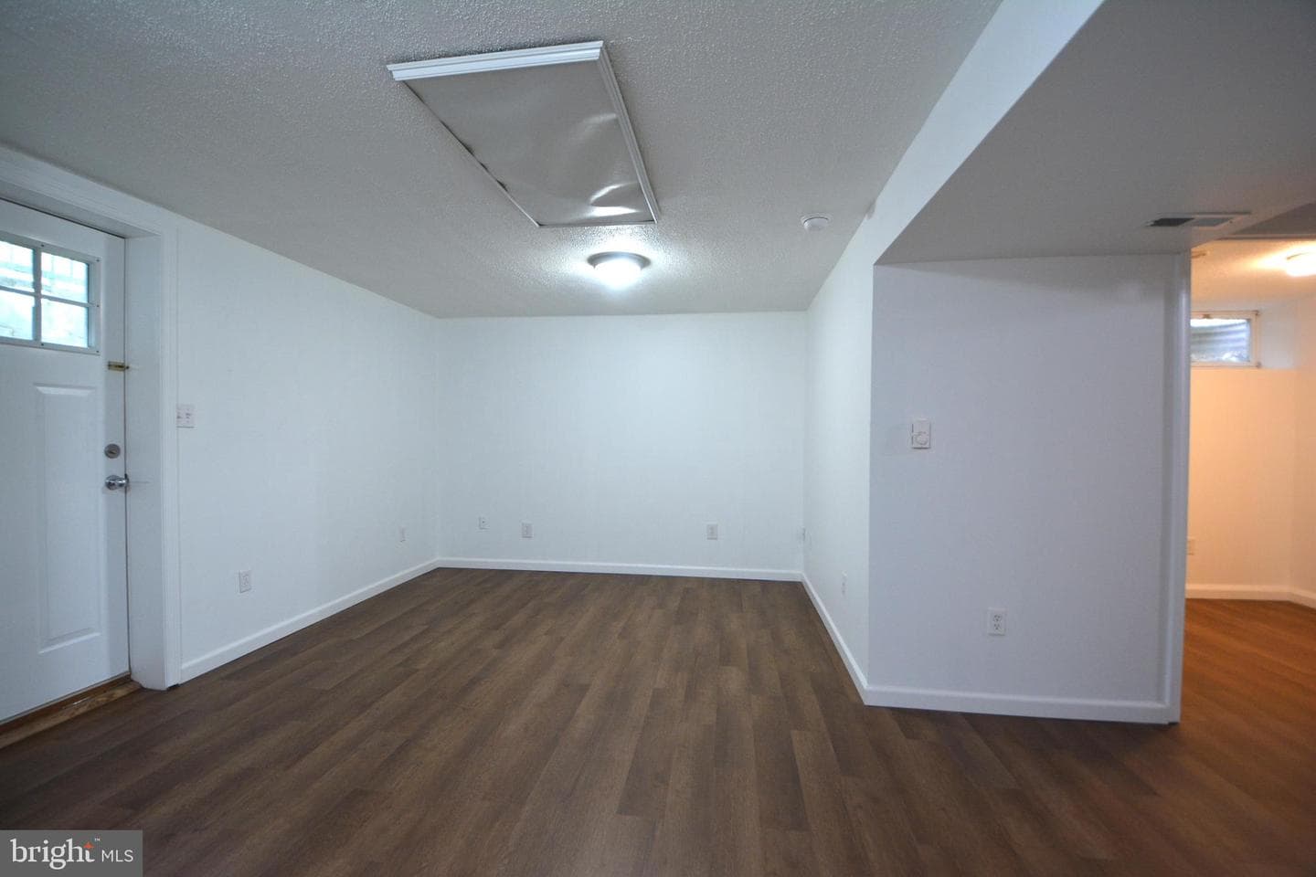 668 Johahn Drive photo 23