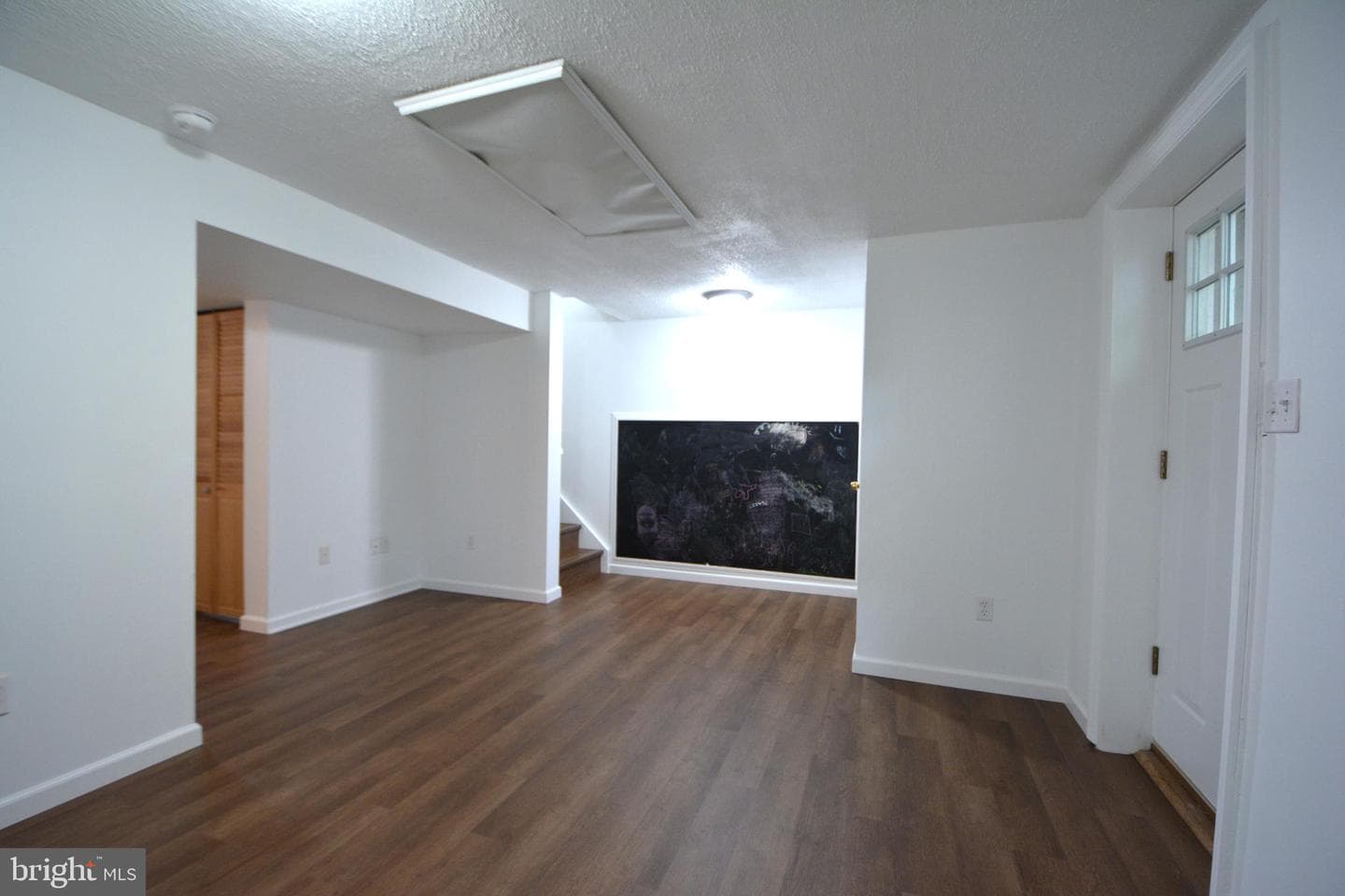 668 Johahn Drive photo 24