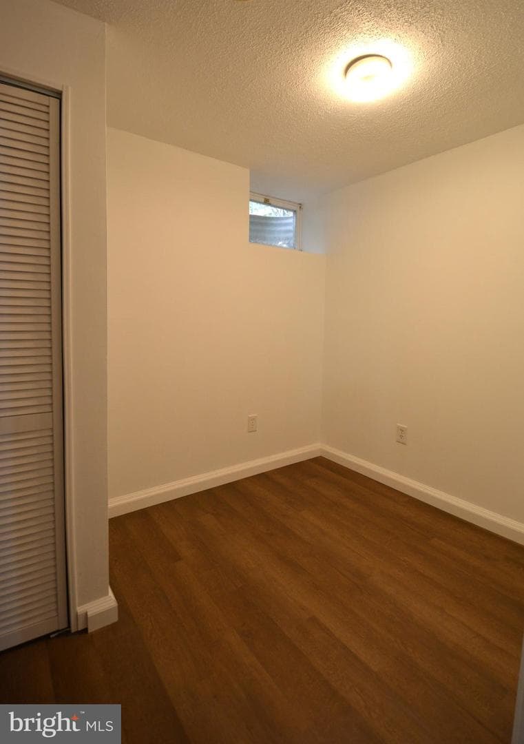 668 Johahn Drive photo 25