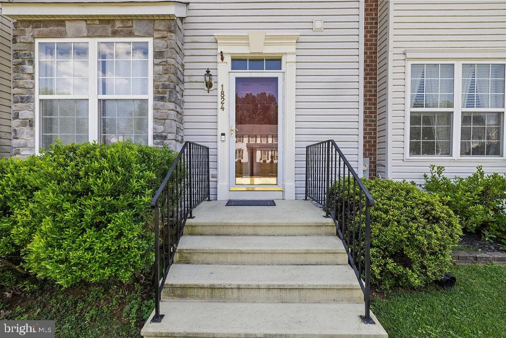 1824 Upper Forde Lane photo 2