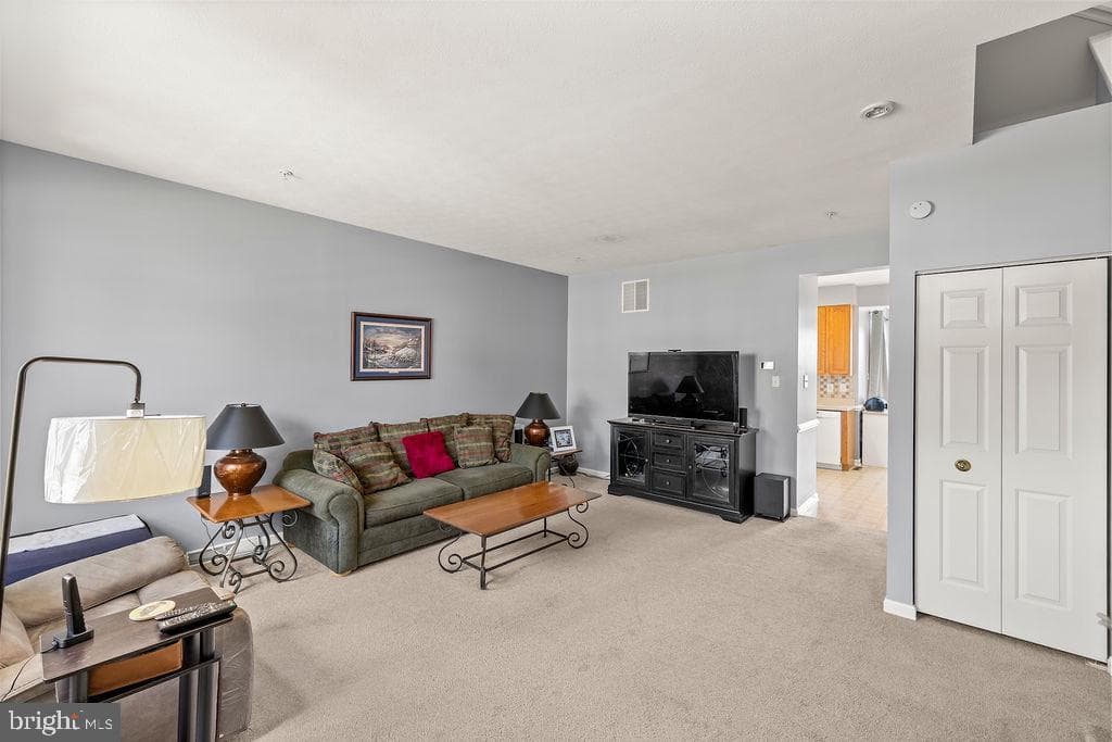 1824 Upper Forde Lane photo 4