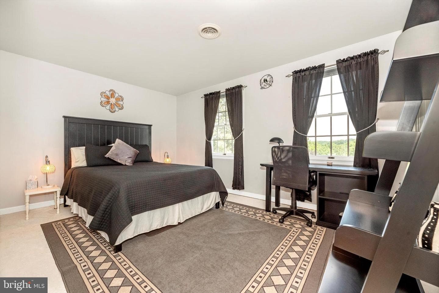 1109 Mint Terrace photo 35
