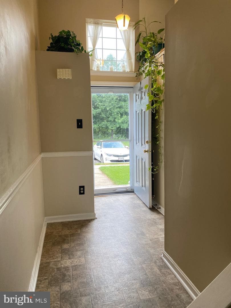 1174 Heathfield Road photo 2
