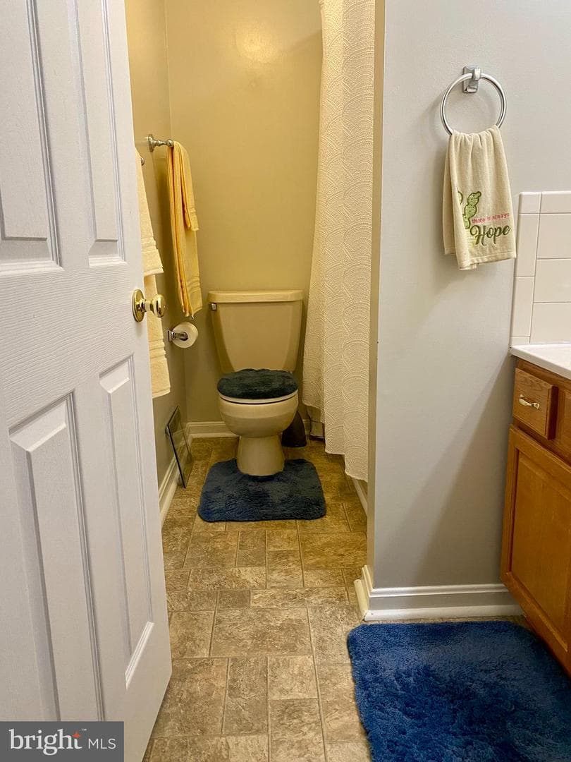 1174 Heathfield Road photo 22