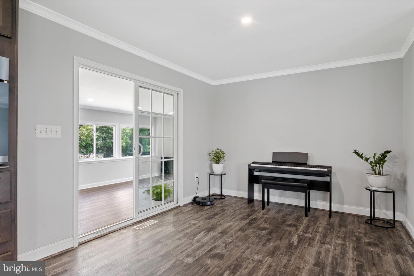 108 Taft Terrace photo 11