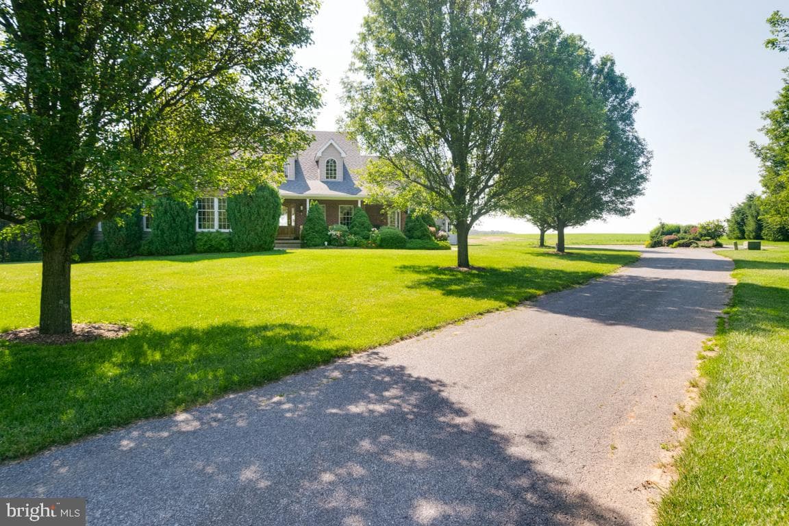 613 Hanover Pike, Hampstead
