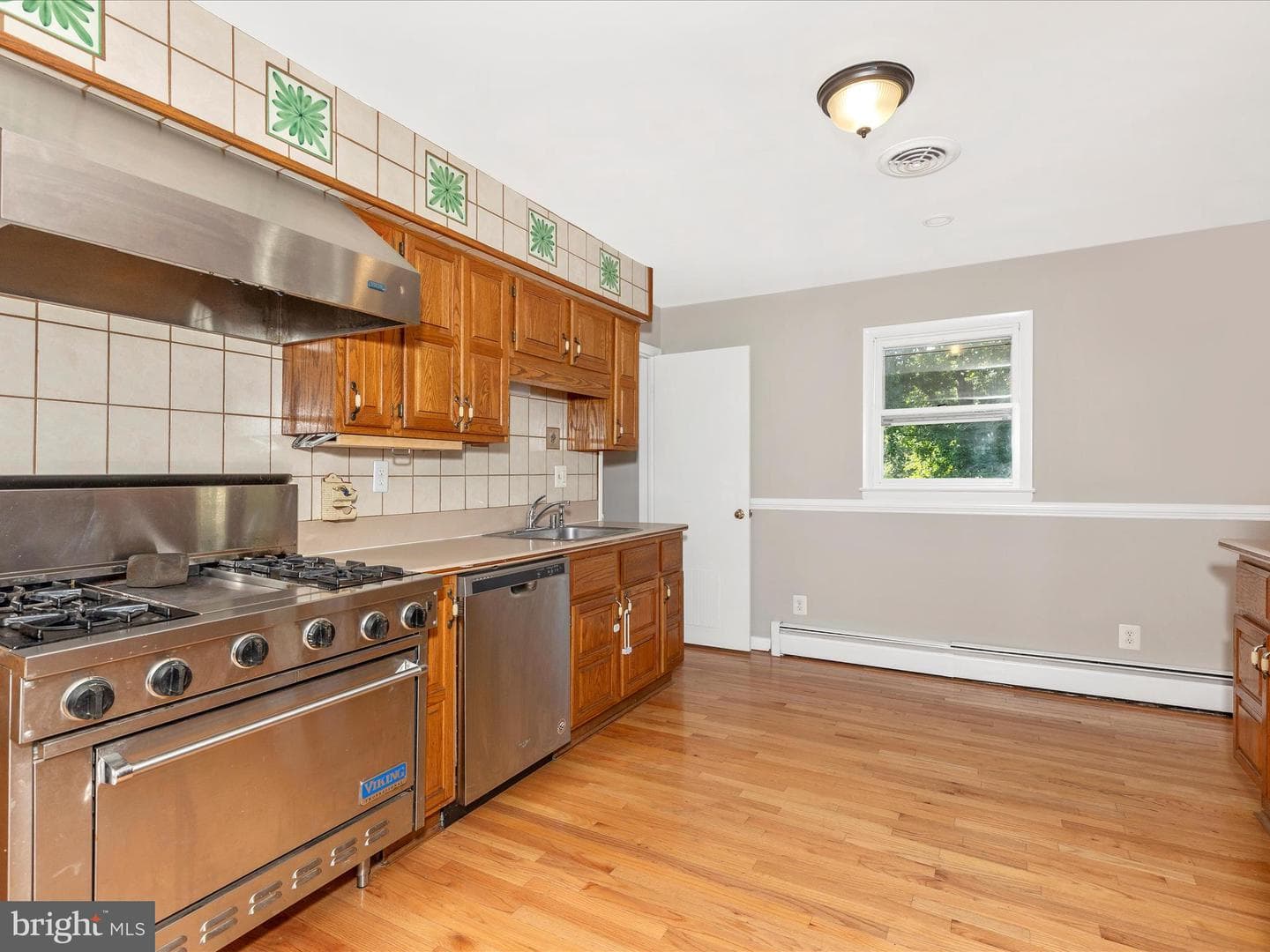 4431 Cherry Tree Lane photo 14