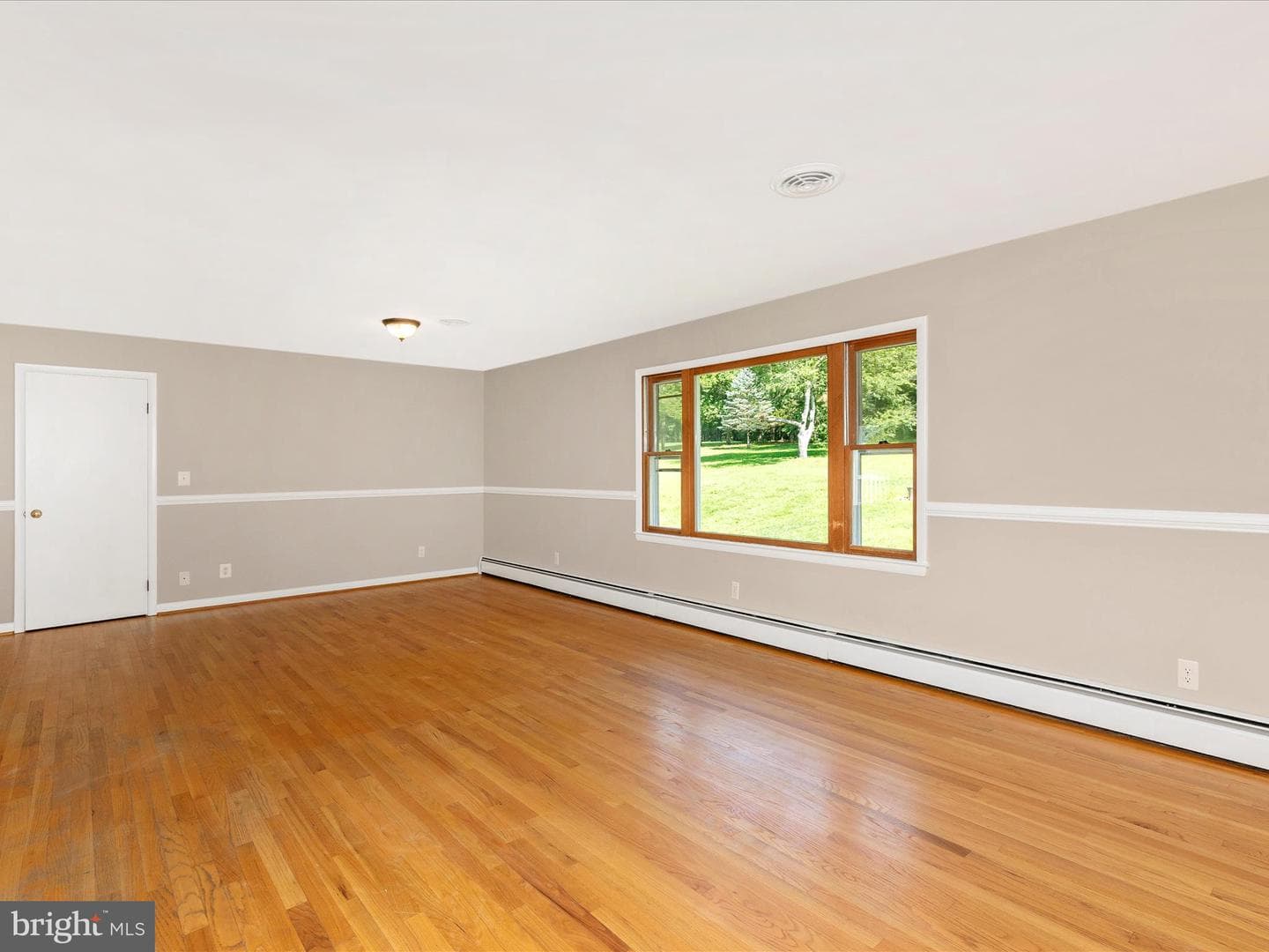 4431 Cherry Tree Lane photo 16