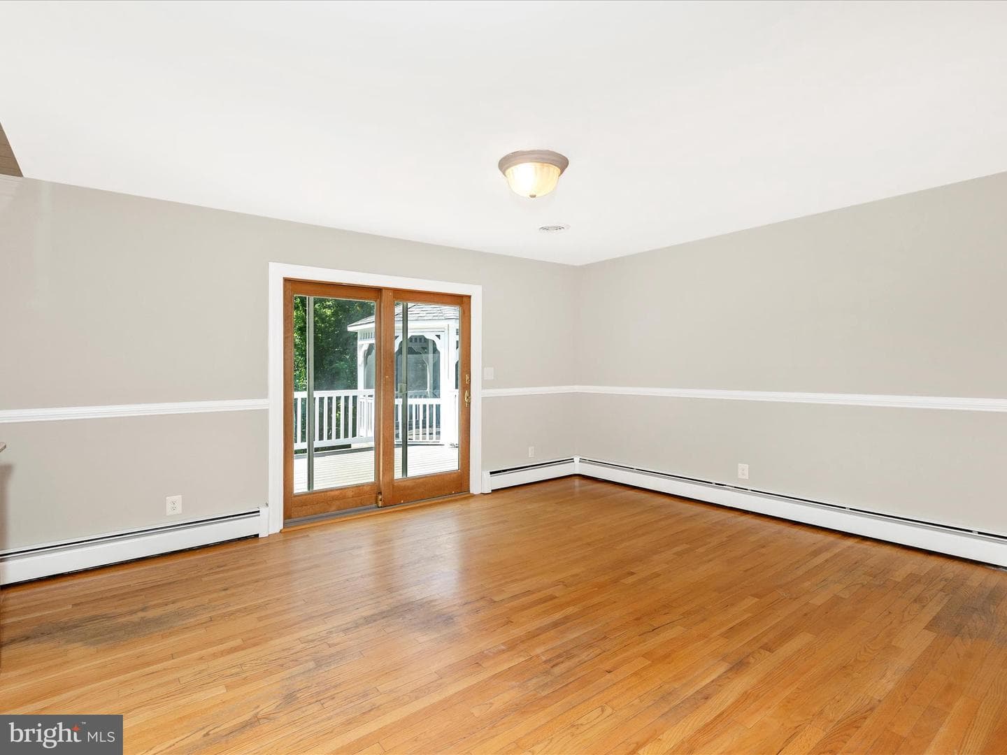 4431 Cherry Tree Lane photo 6