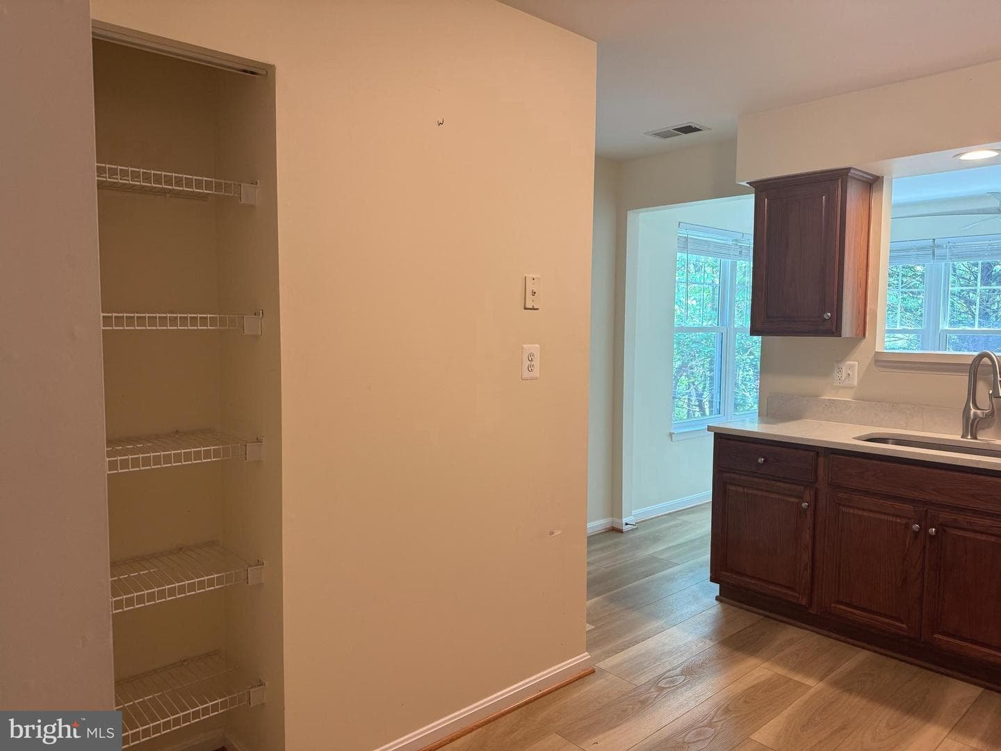 1103 Jousting Way photo 16