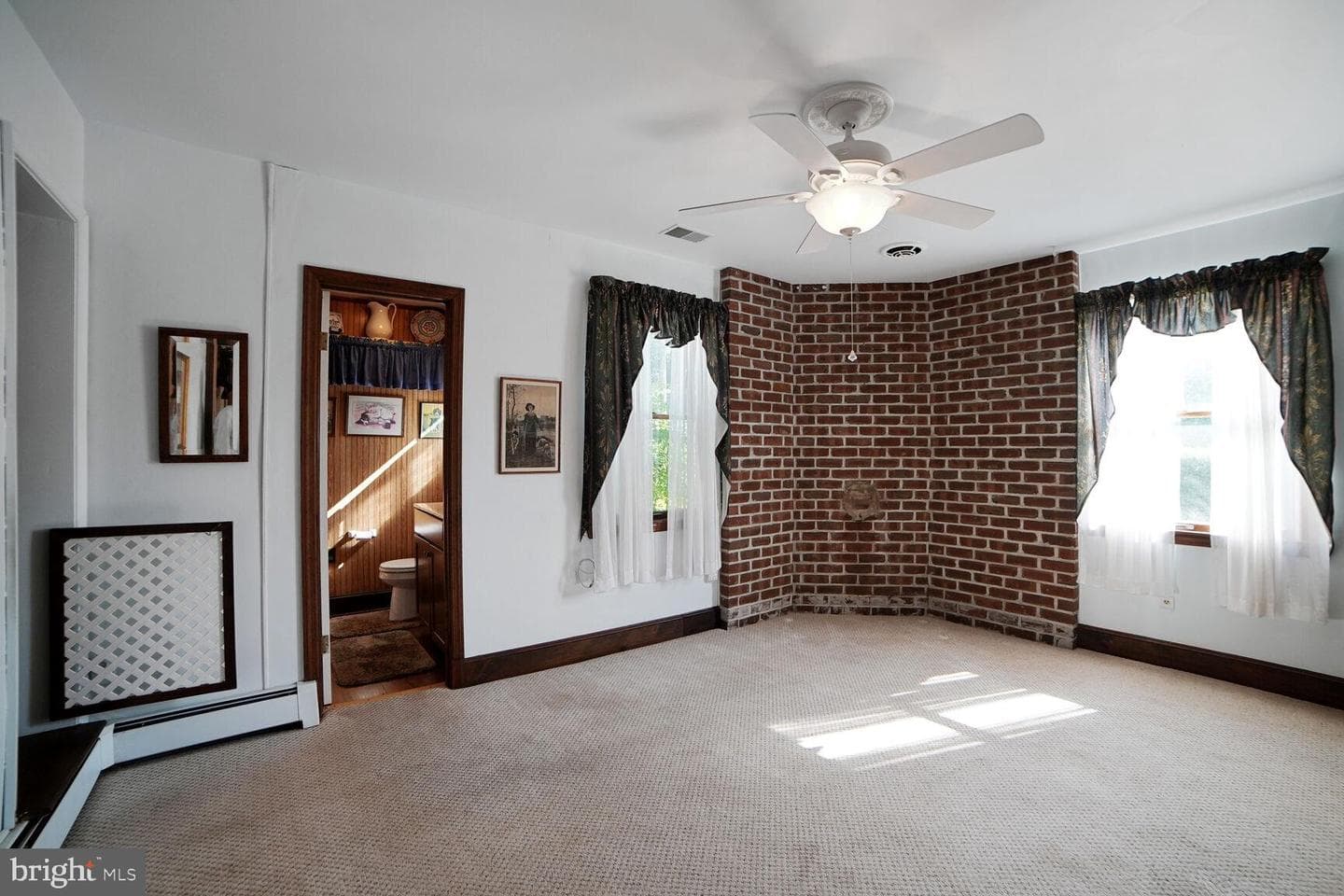110 Schoolhouse Road photo 11
