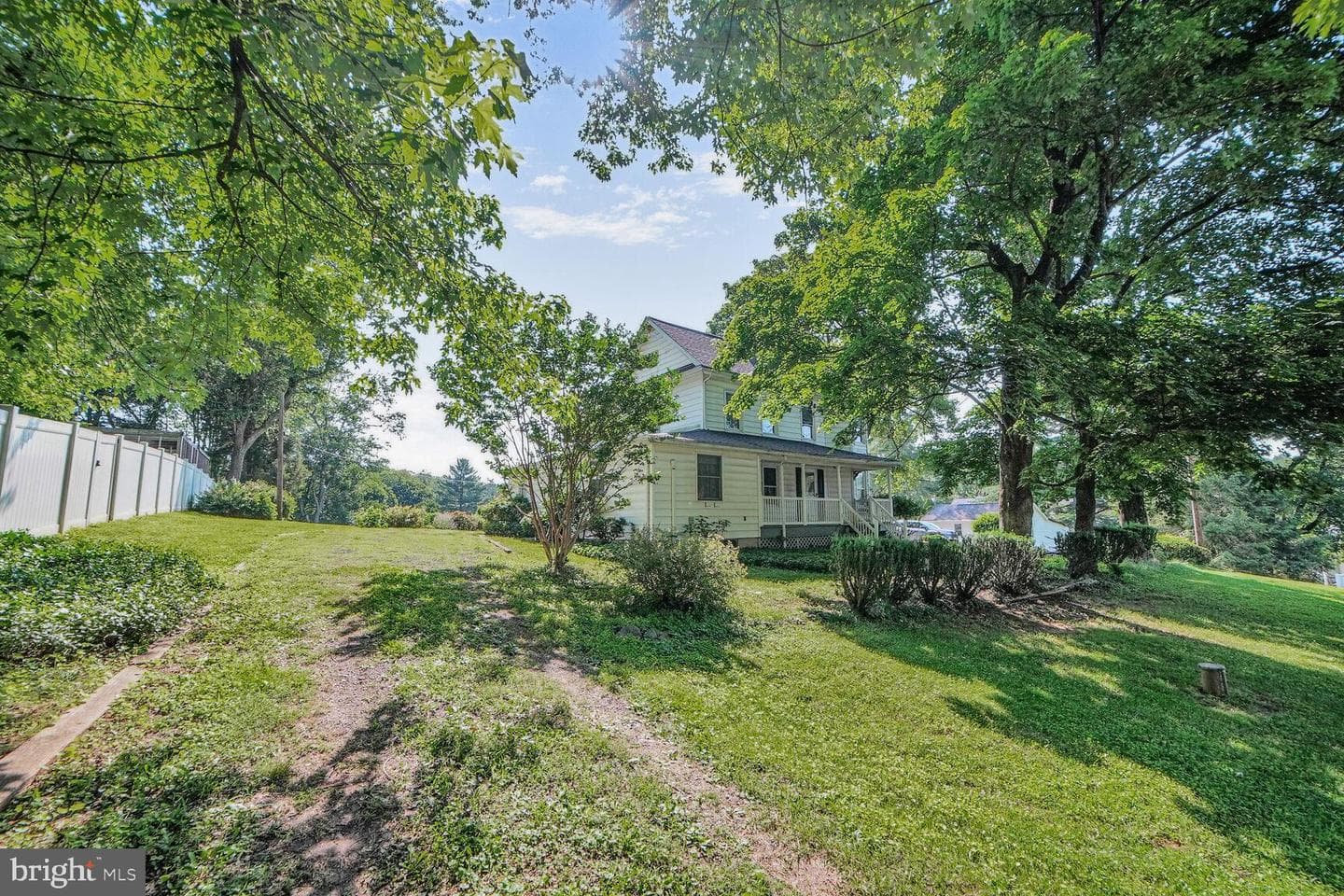 110 Schoolhouse Road photo 25