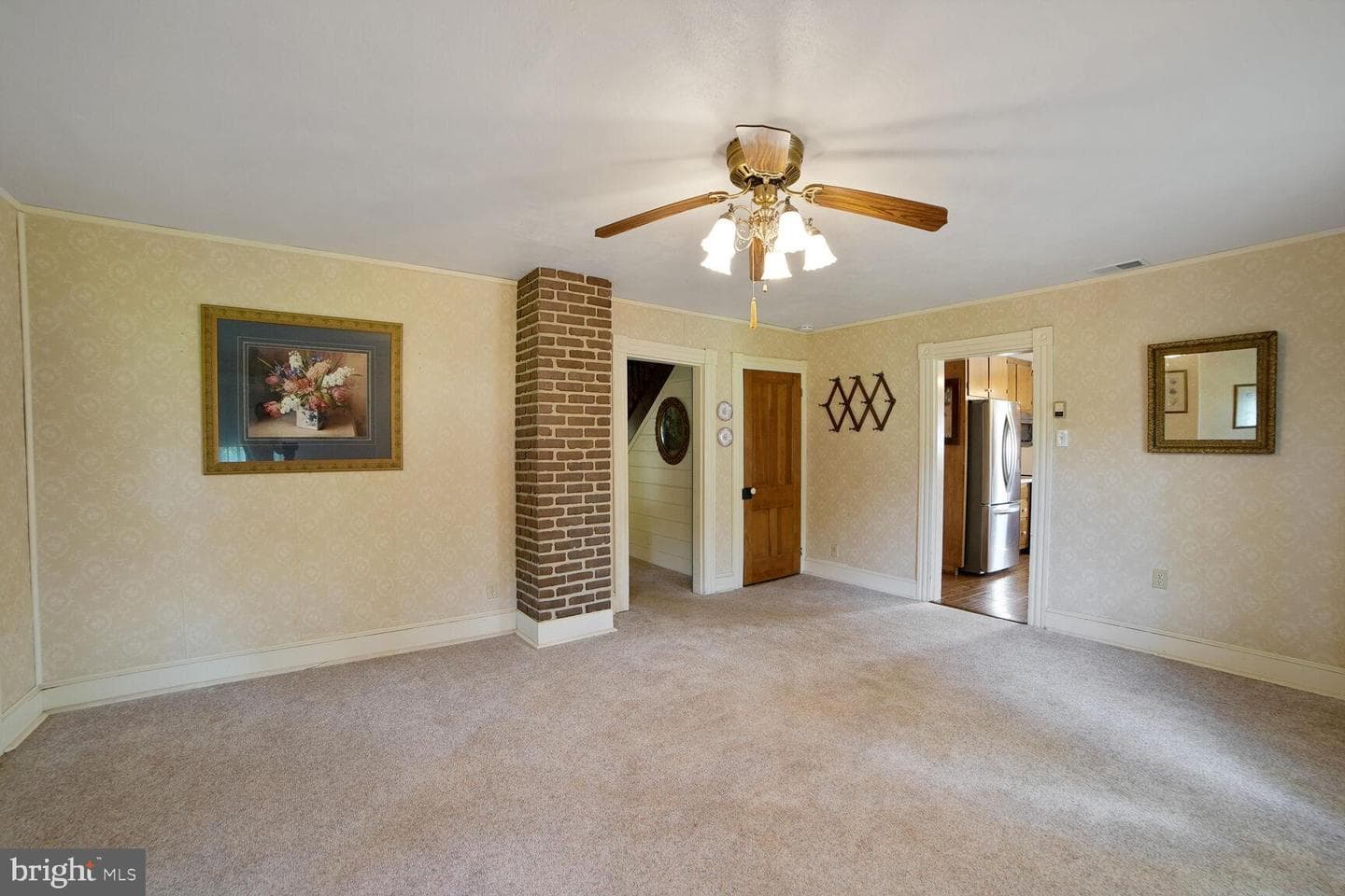 110 Schoolhouse Road photo 6