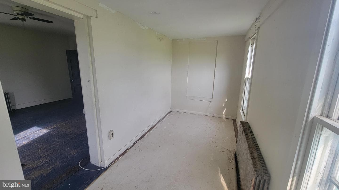 20 S Whyte St photo 15