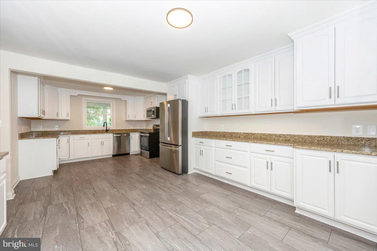 1802 Ridge Road photo 12