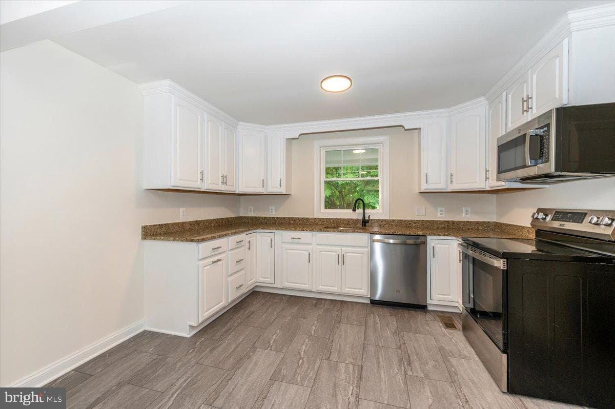 1802 Ridge Road photo 14