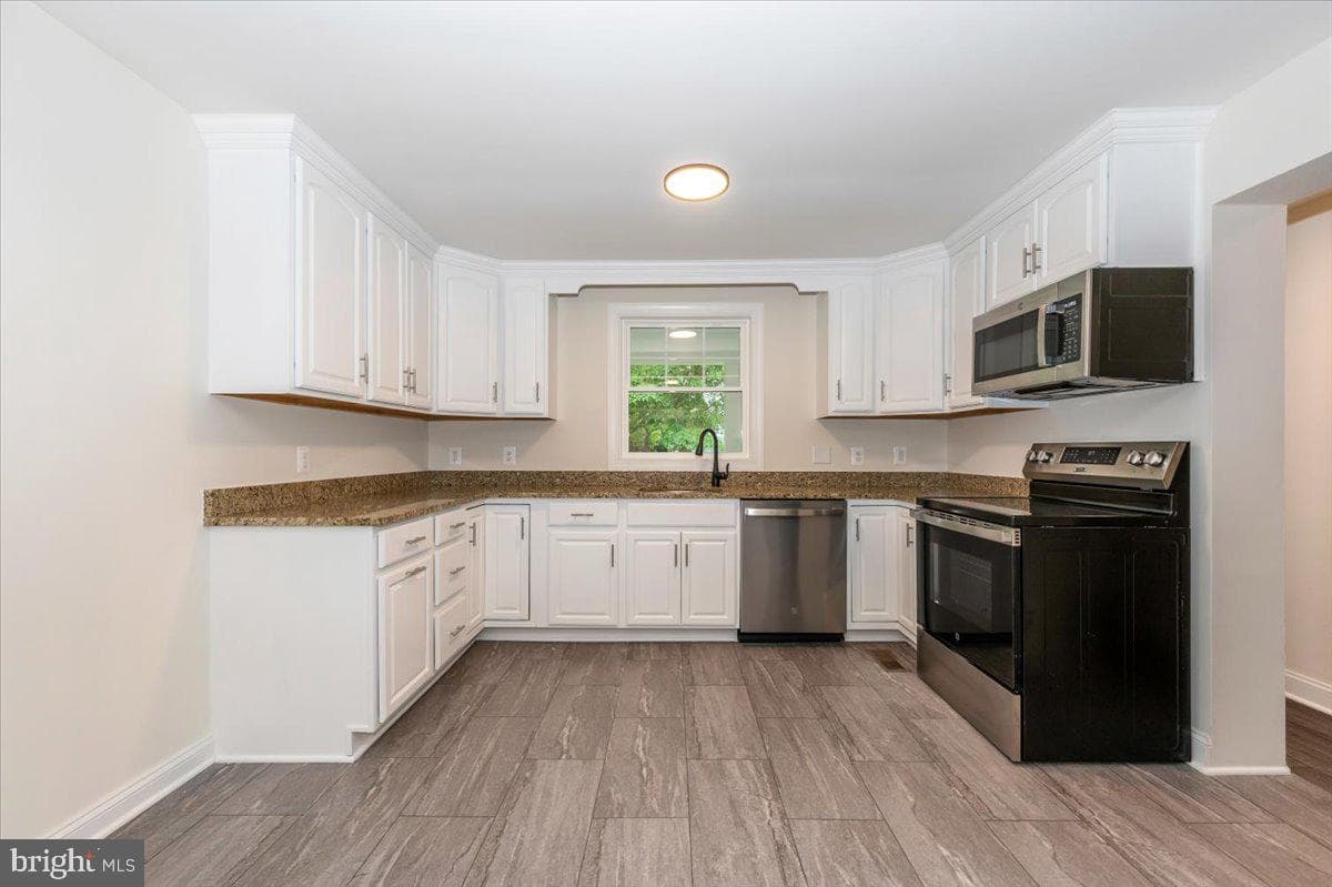 1802 Ridge Road photo 15