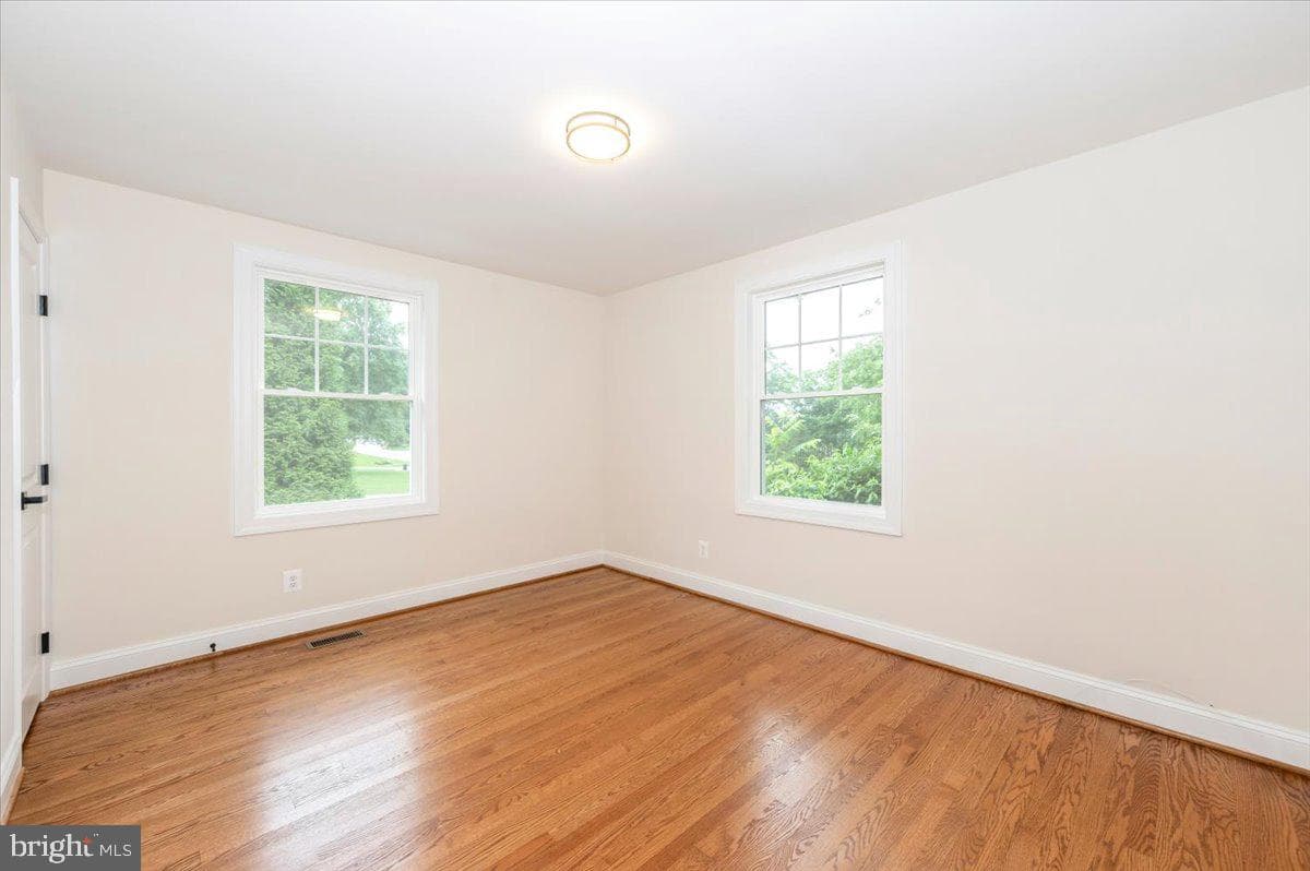 1802 Ridge Road photo 17