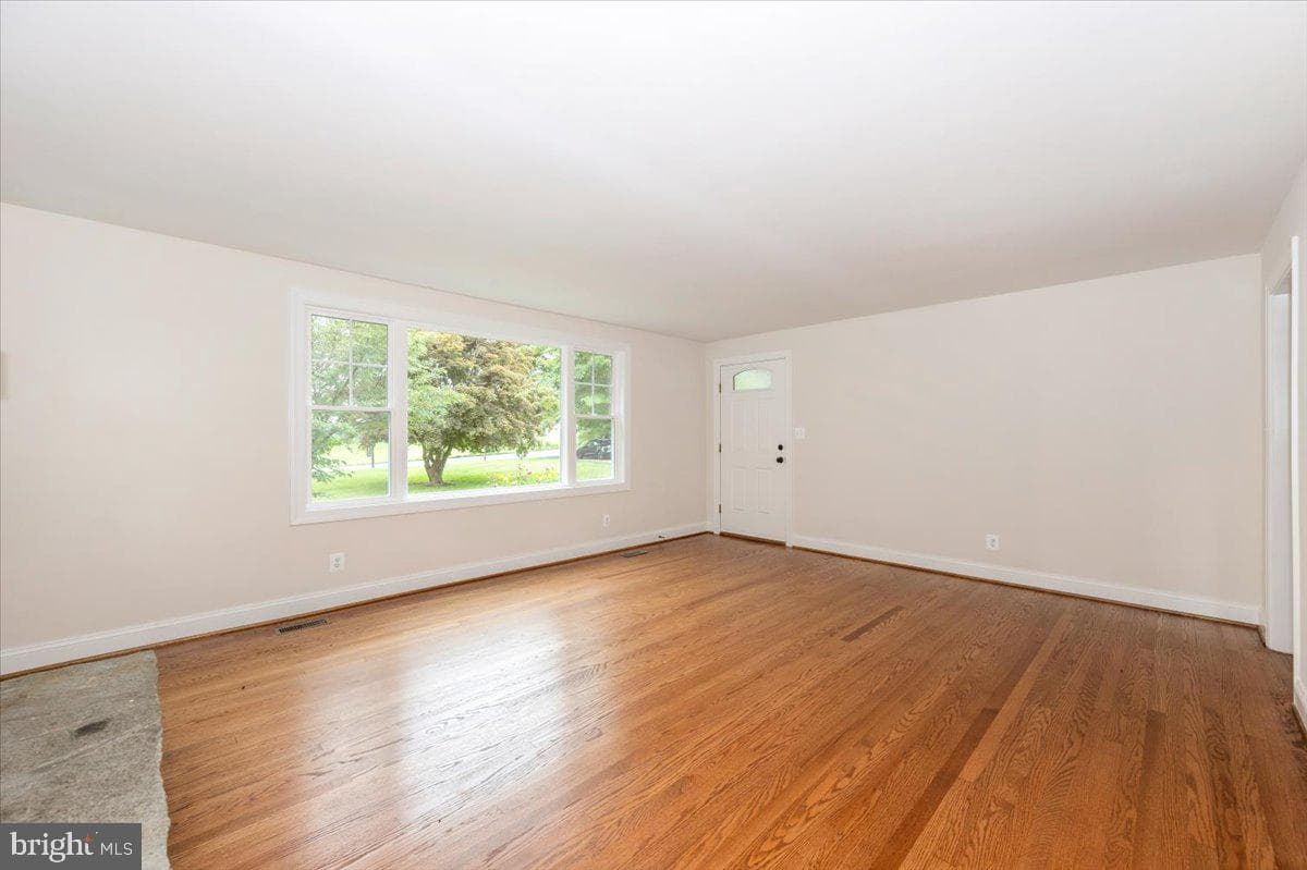 1802 Ridge Road photo 8