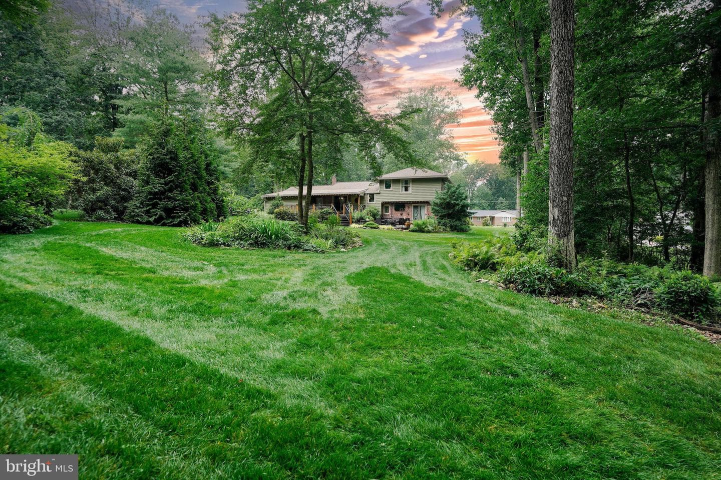 2401 Walden Way photo 3