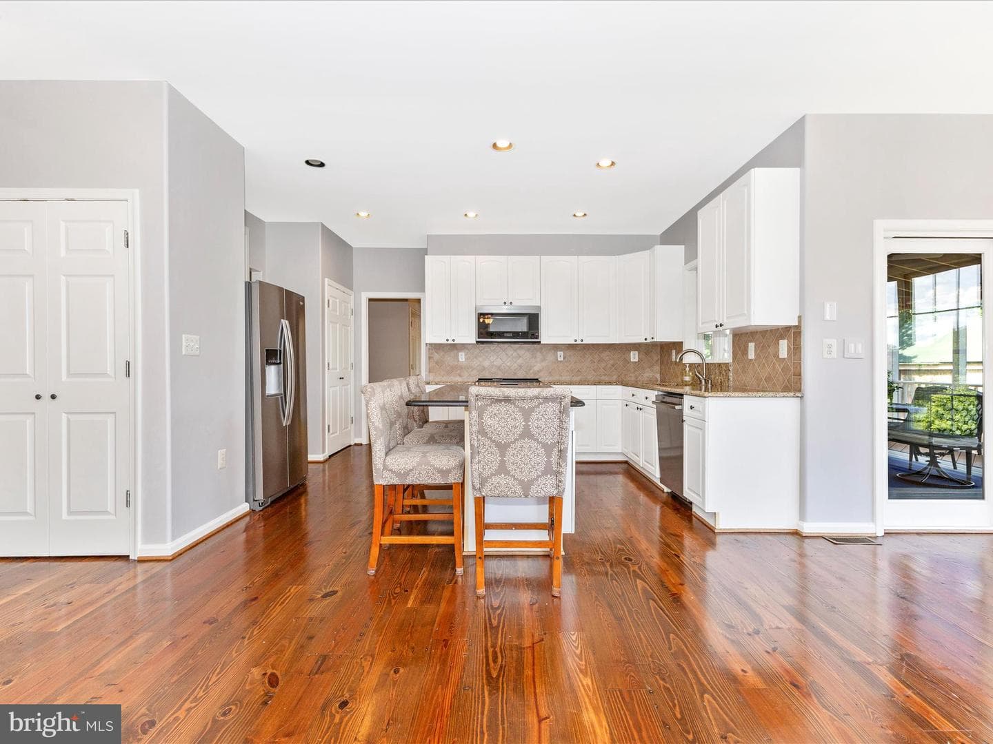 7307 Woodbine Road photo 10