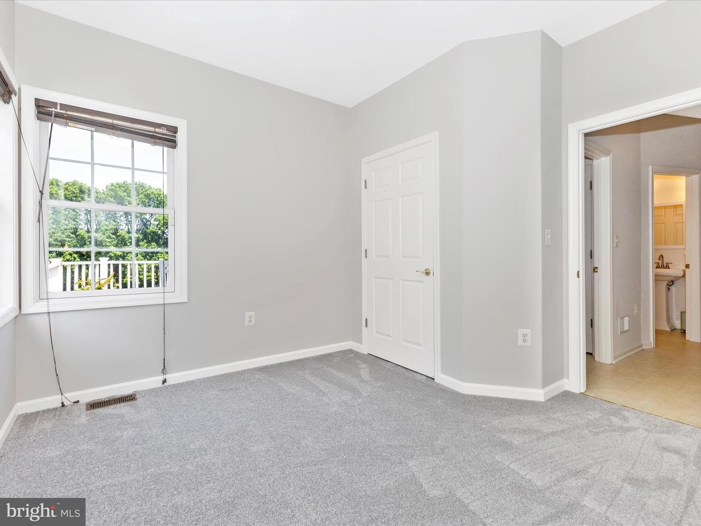7307 Woodbine Road photo 31