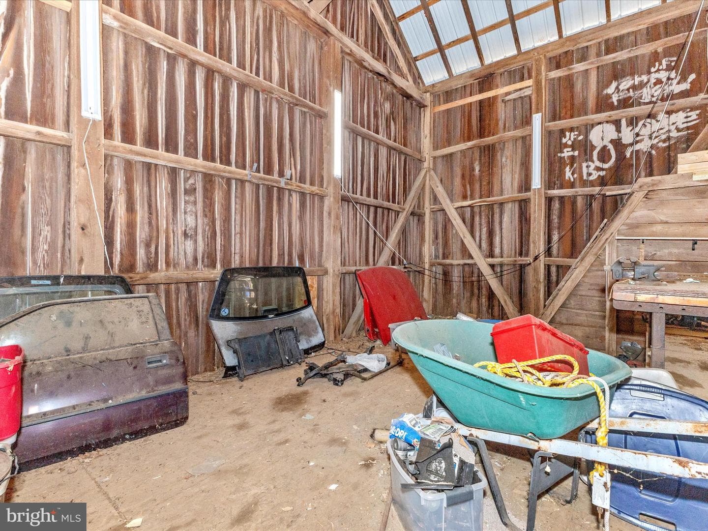 7307 Woodbine Road photo 58