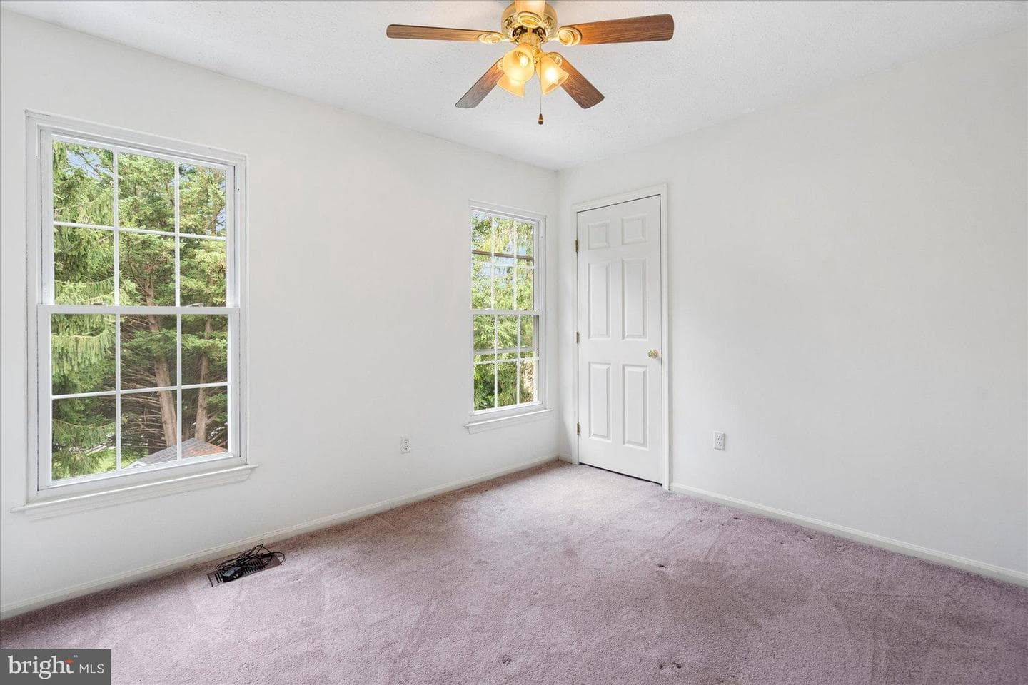 1697 King Richard Road photo 19