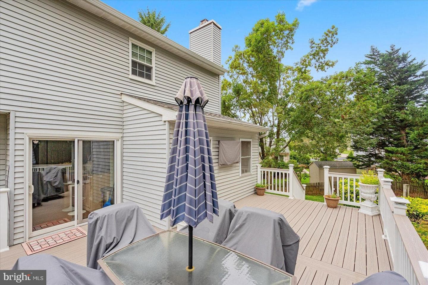 1697 King Richard Road photo 25