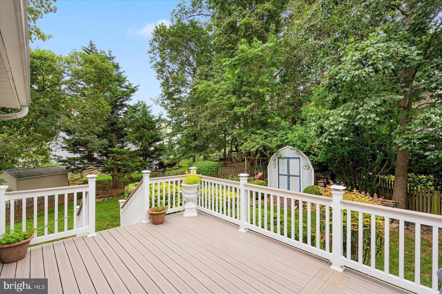 1697 King Richard Road photo 27
