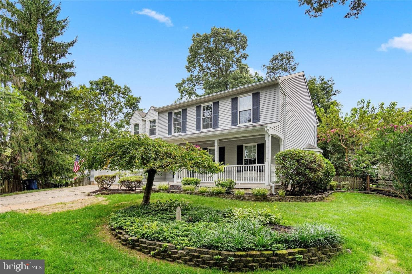 1697 King Richard Road photo 29