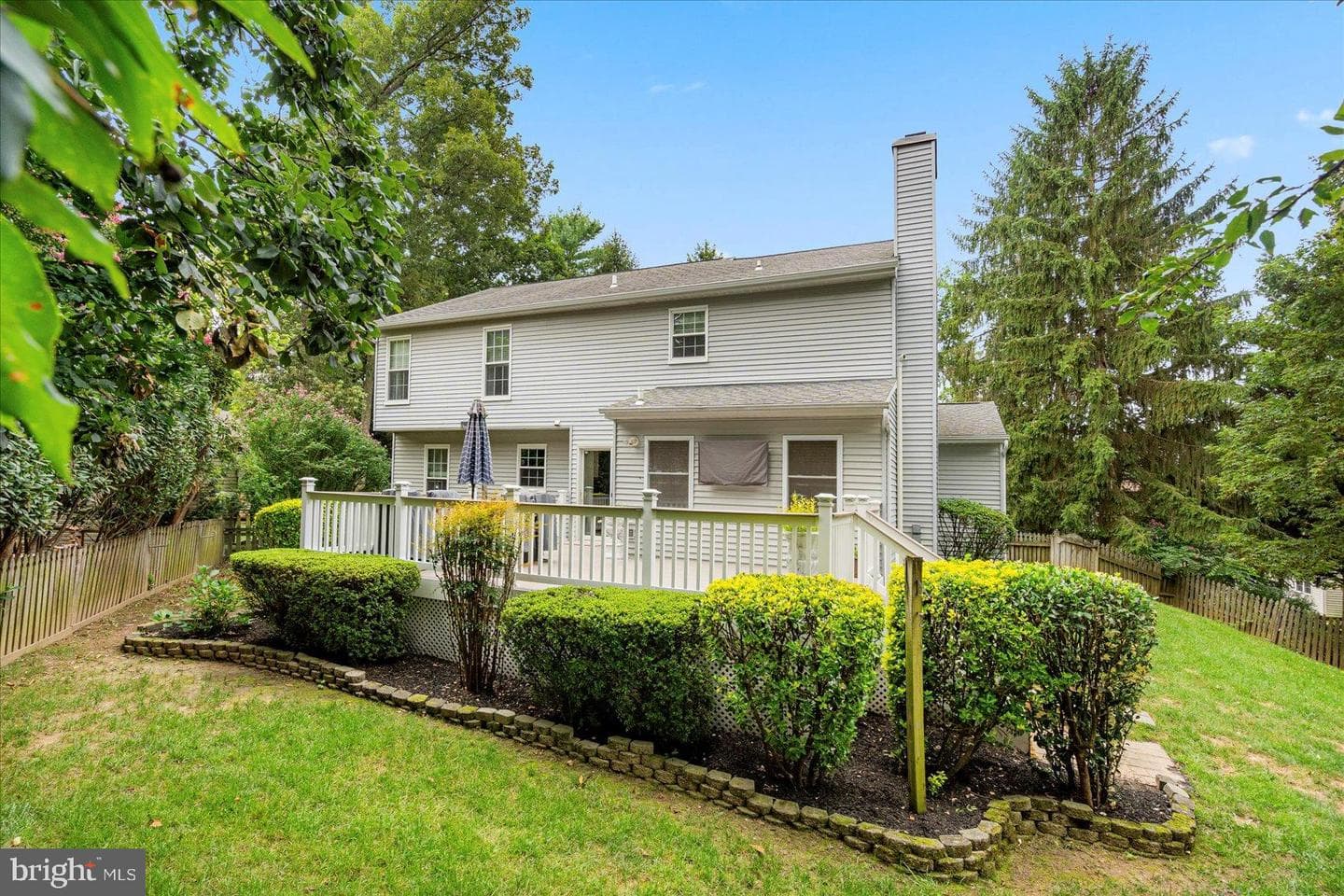 1697 King Richard Road photo 30