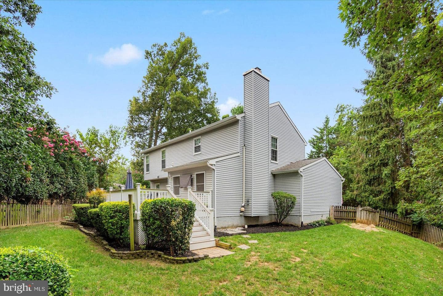 1697 King Richard Road photo 31