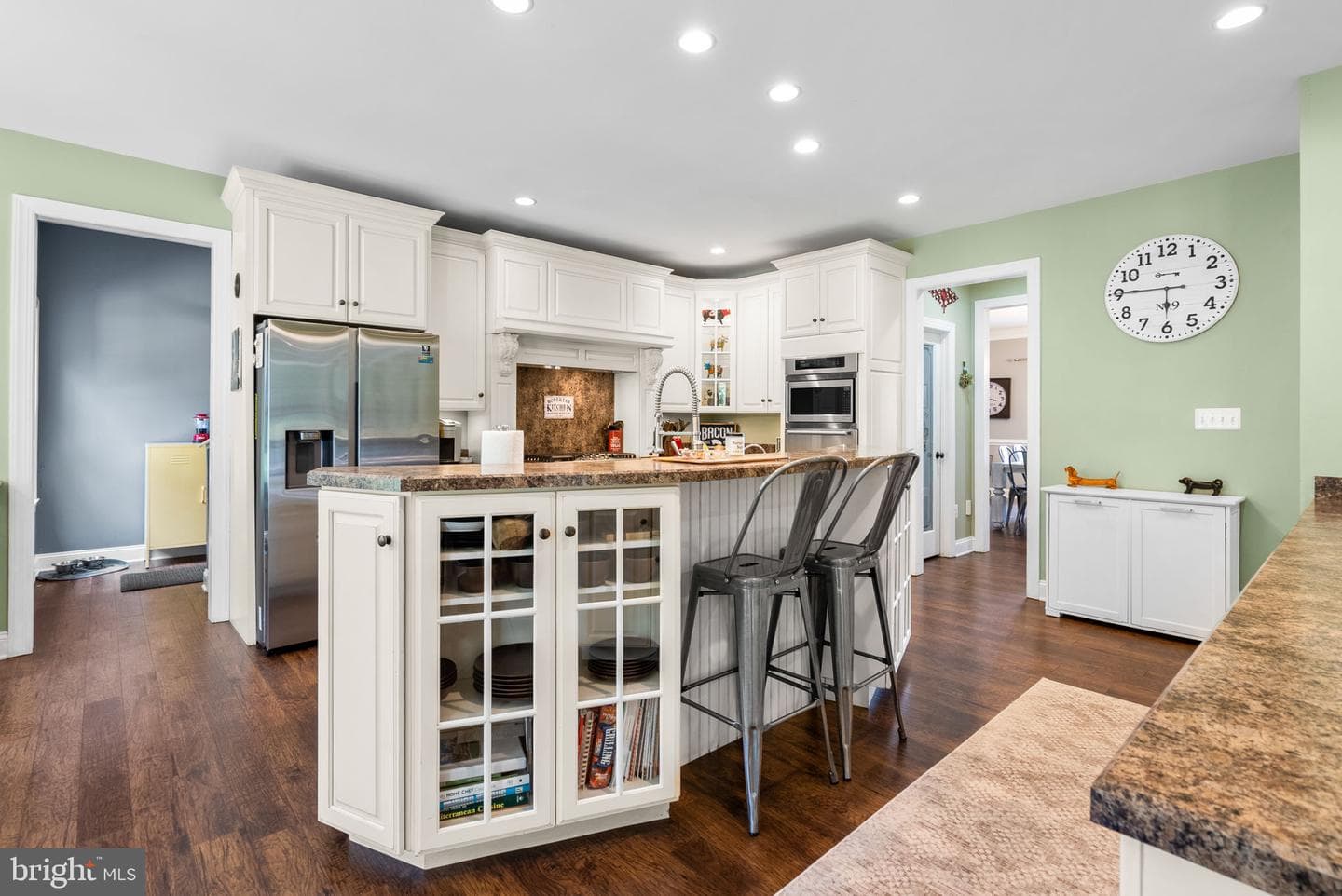 970 Oak Tree Road photo 18