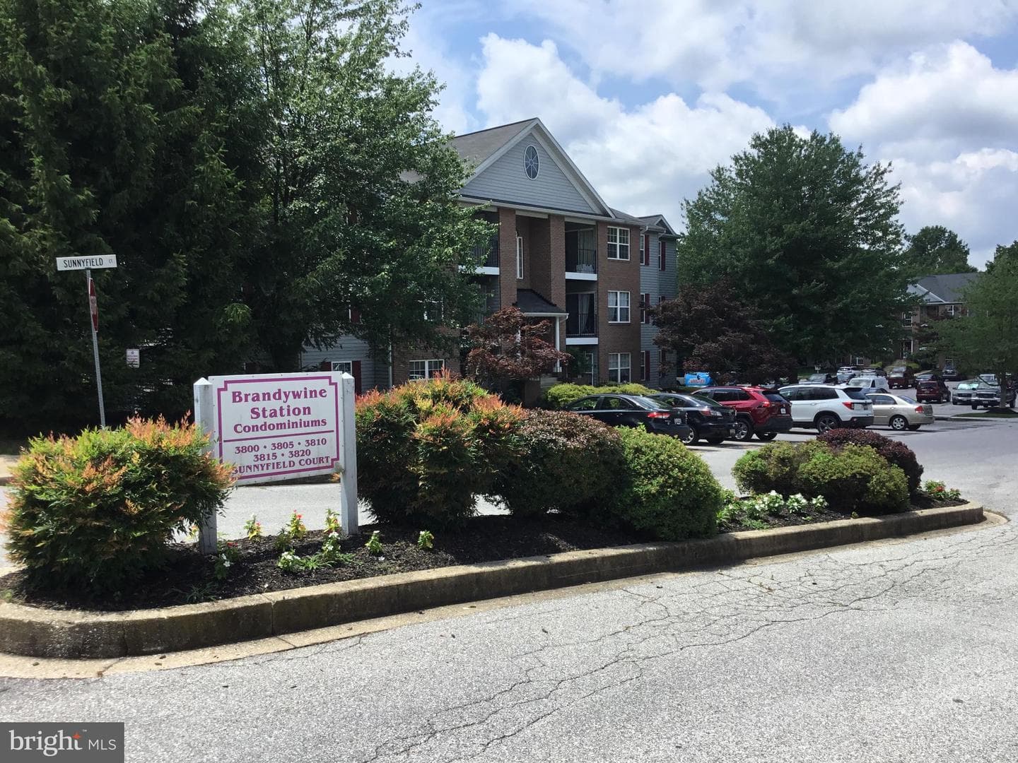 3815 Sunnyfield Court #2a