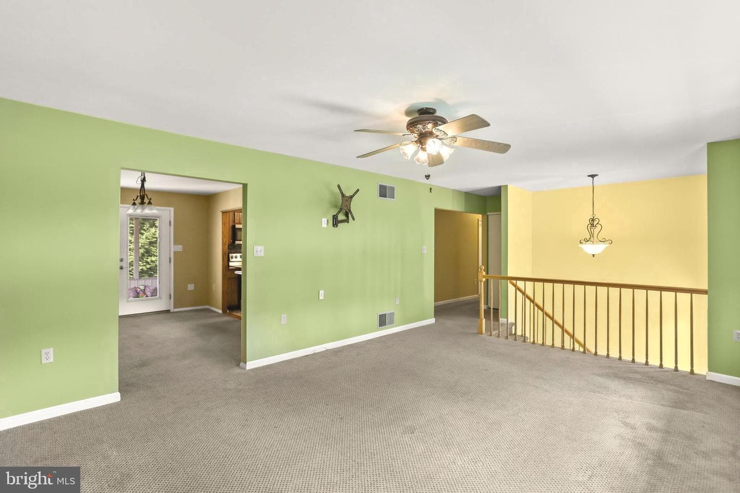 2780 Washington Way photo 12