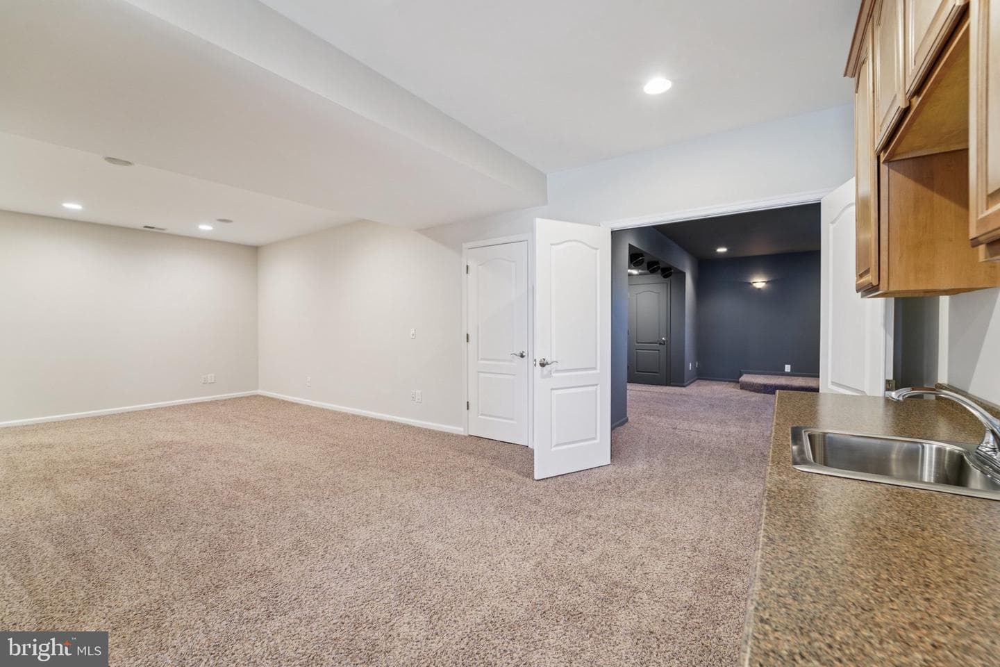 1308 Scotch Heather Avenue photo 35