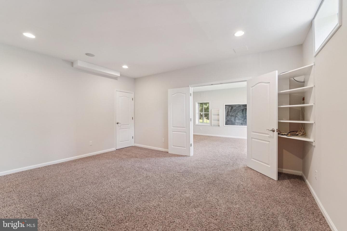 1308 Scotch Heather Avenue photo 39