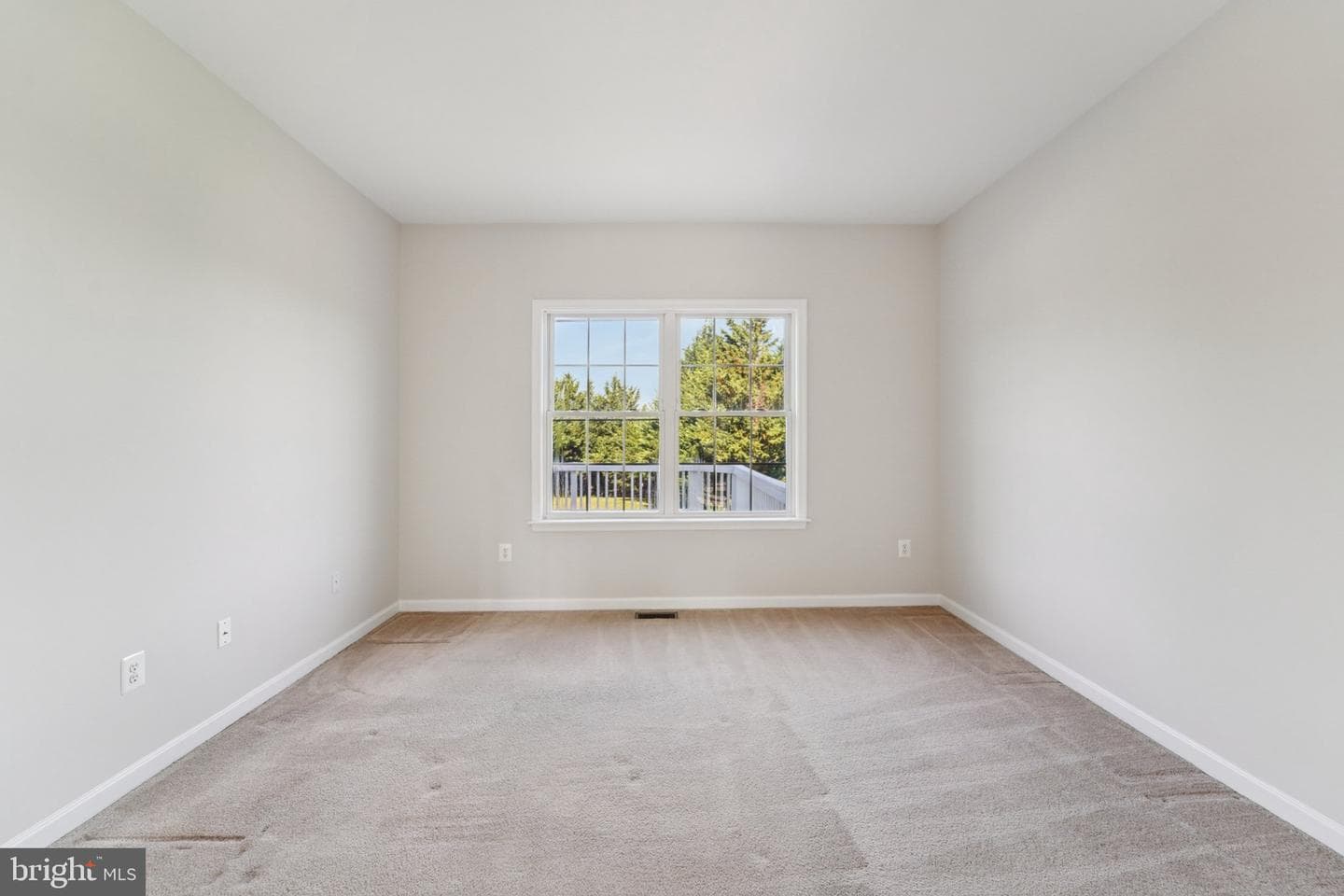 1308 Scotch Heather Avenue photo 7