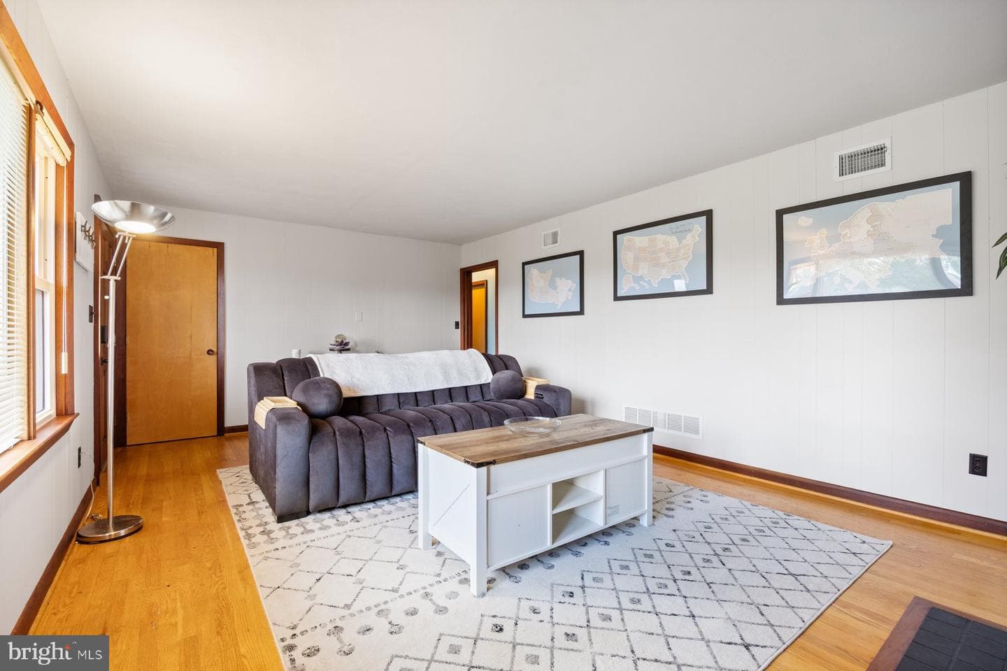 340 Mary Avenue photo 8
