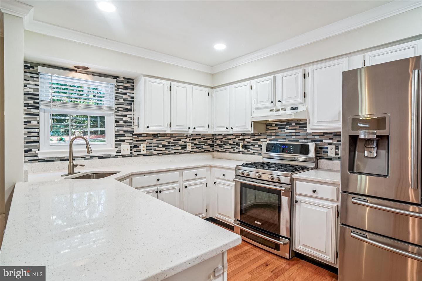 1406 Copper Beech Ct photo 17