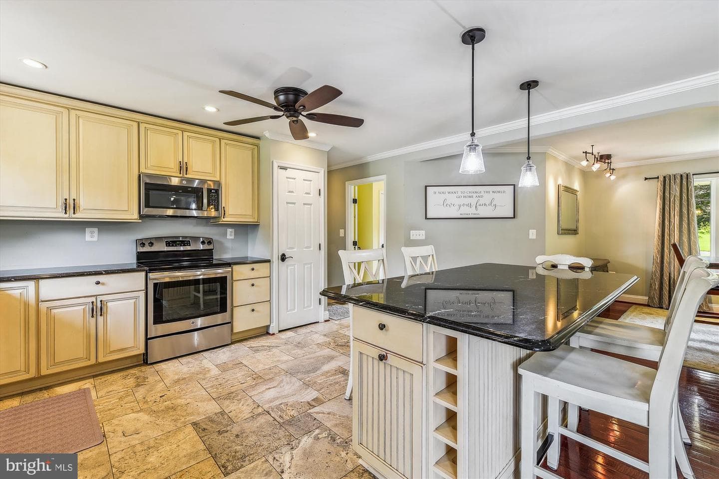 2193 Timothy Drive photo 11