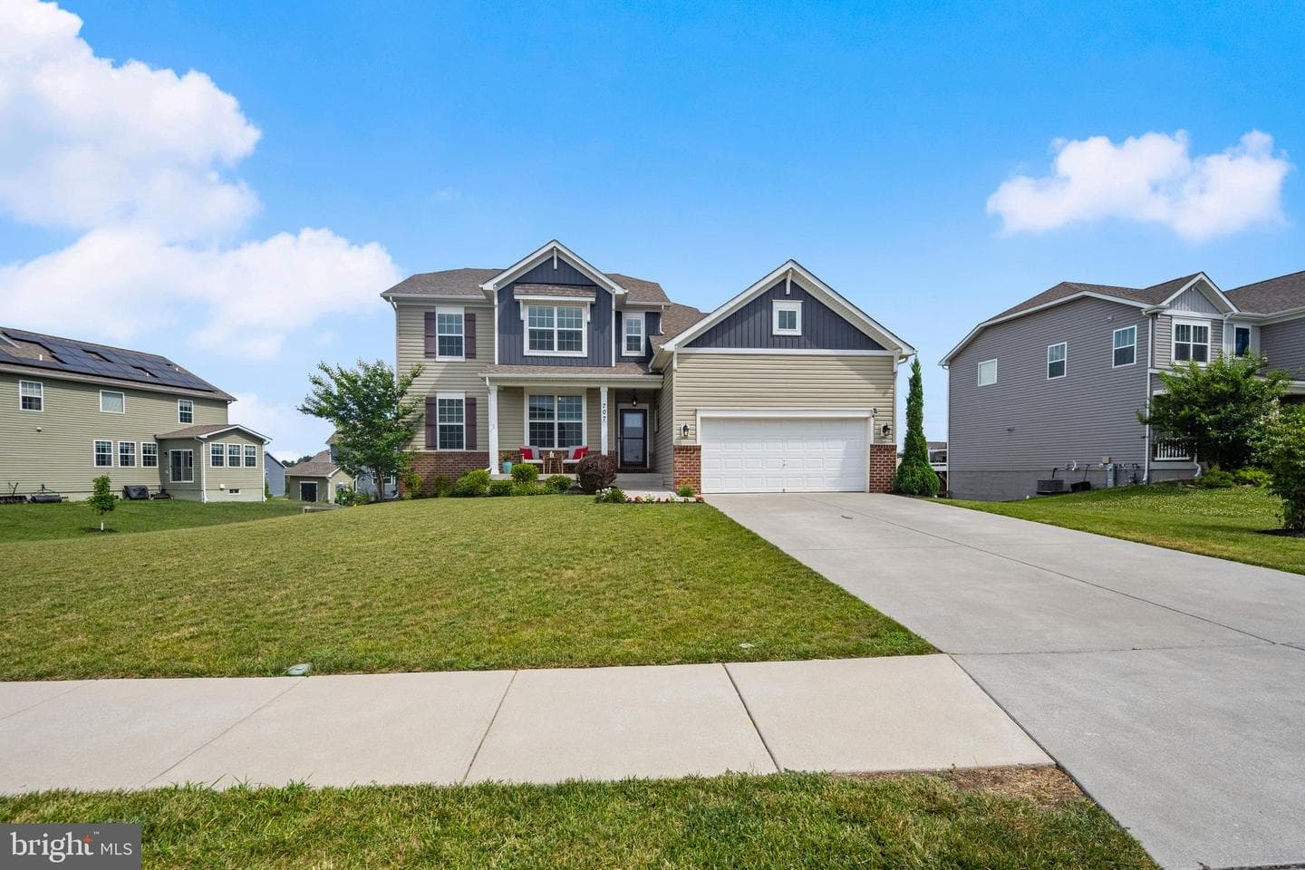 707 Blue Moon Lane photo 3