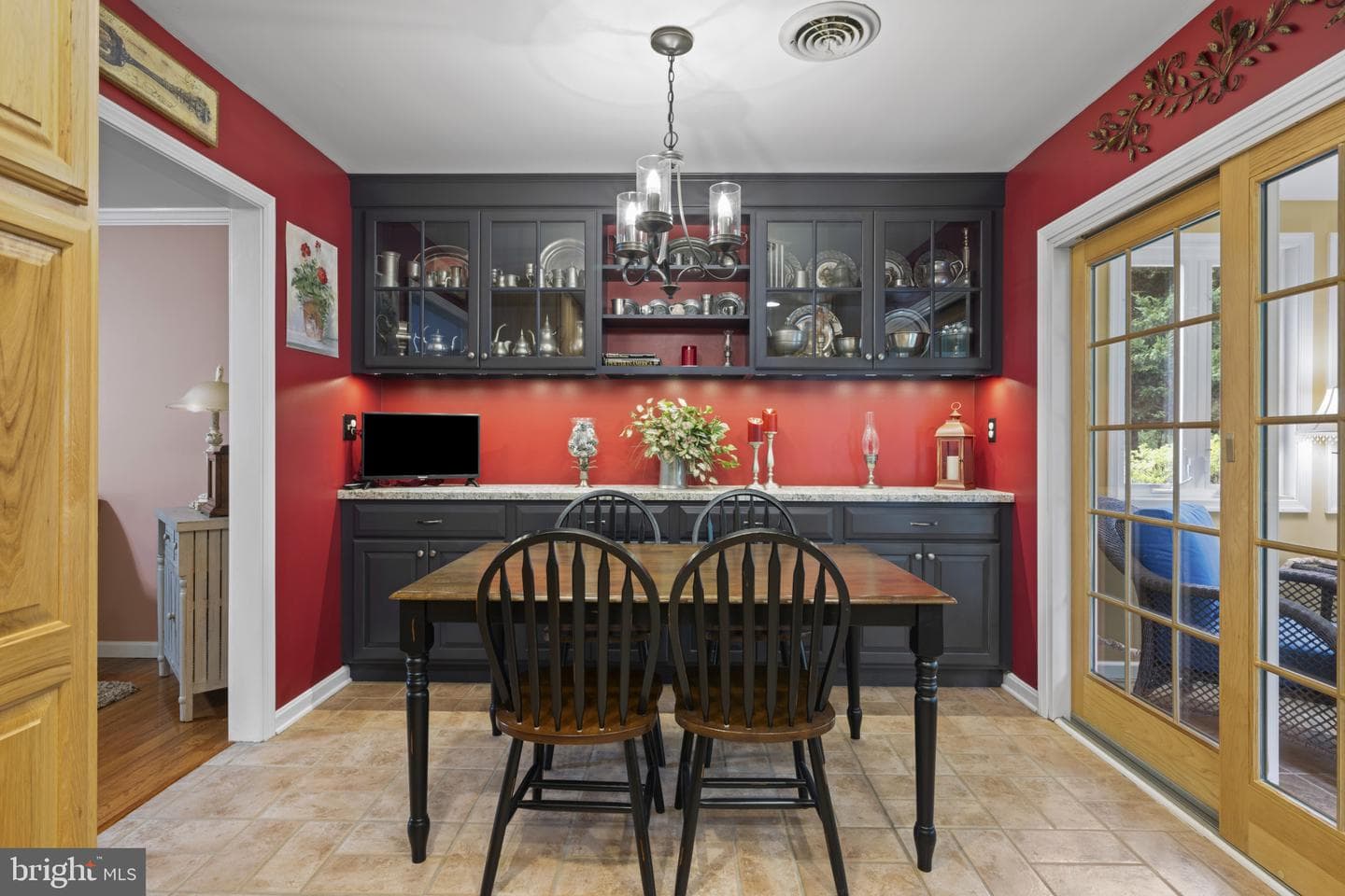 6 Tiffany Court photo 16