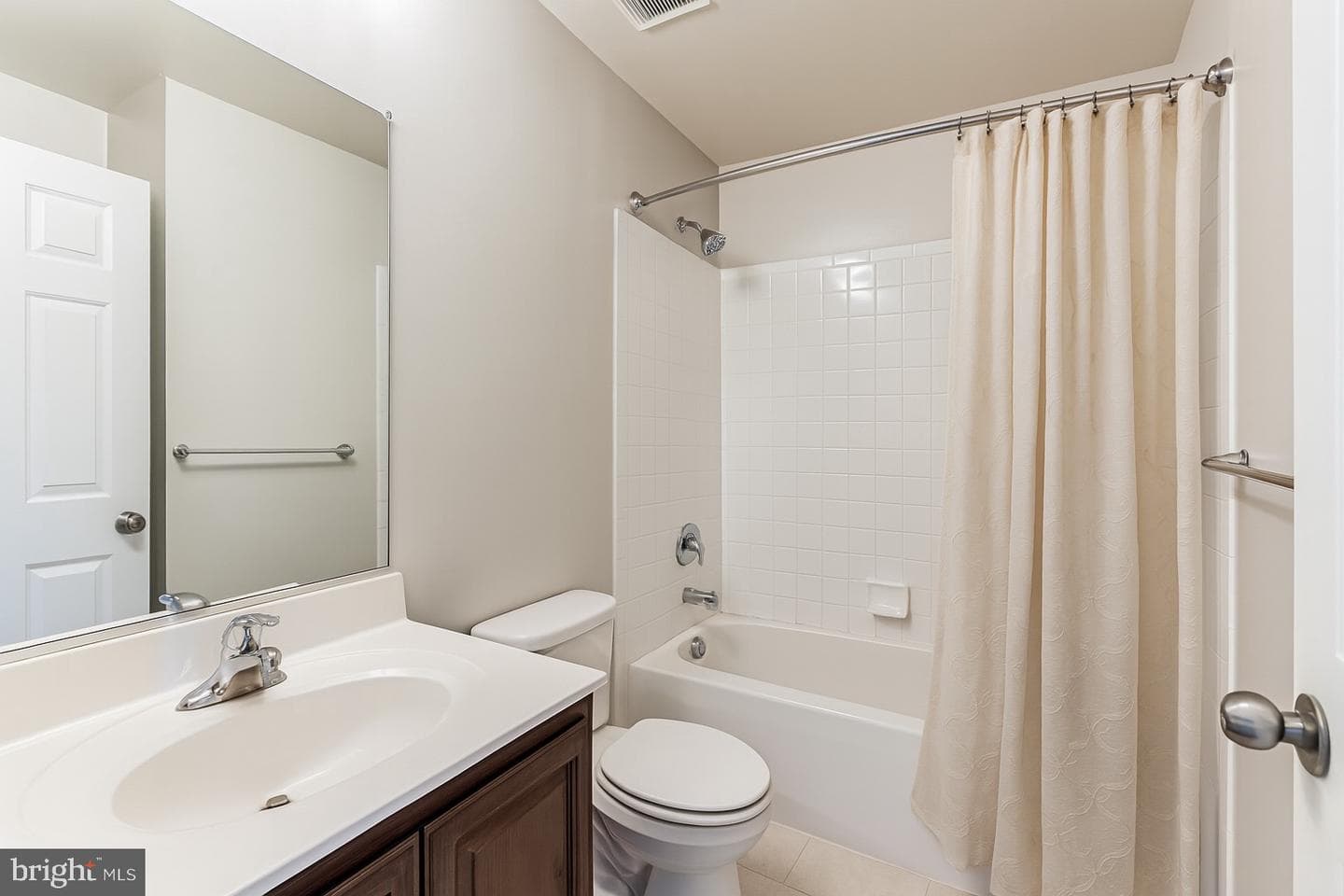 112 Gantry Road photo 19