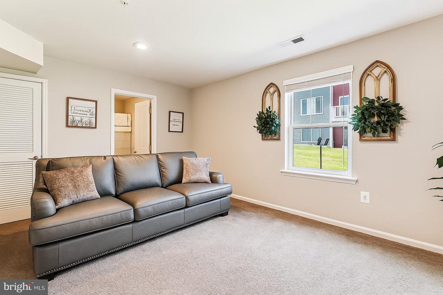 112 Gantry Road photo 21