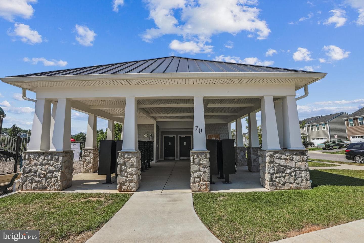112 Gantry Road photo 27