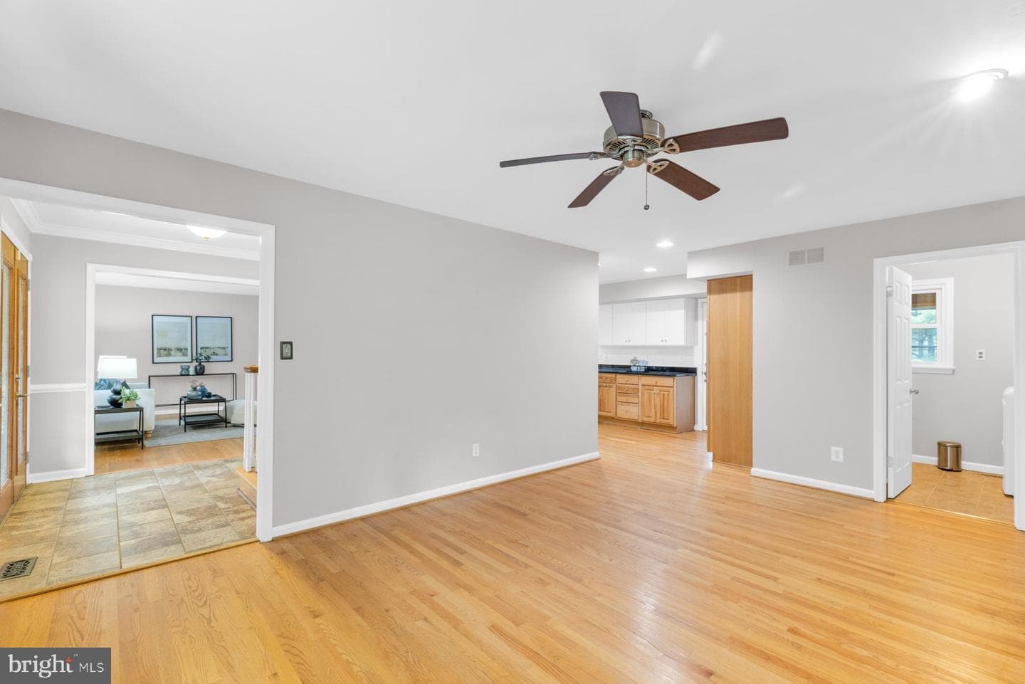 712 Lee Avenue photo 14