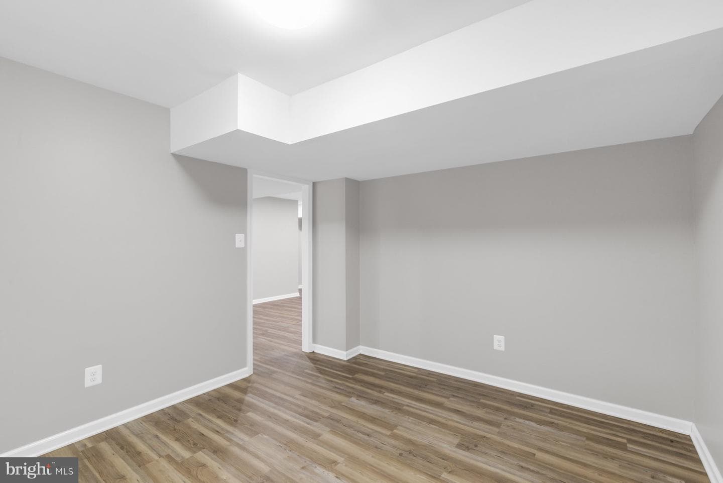 712 Lee Avenue photo 21