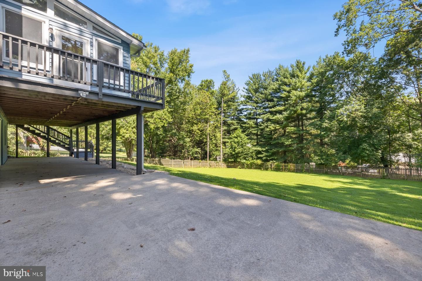 712 Lee Avenue photo 35